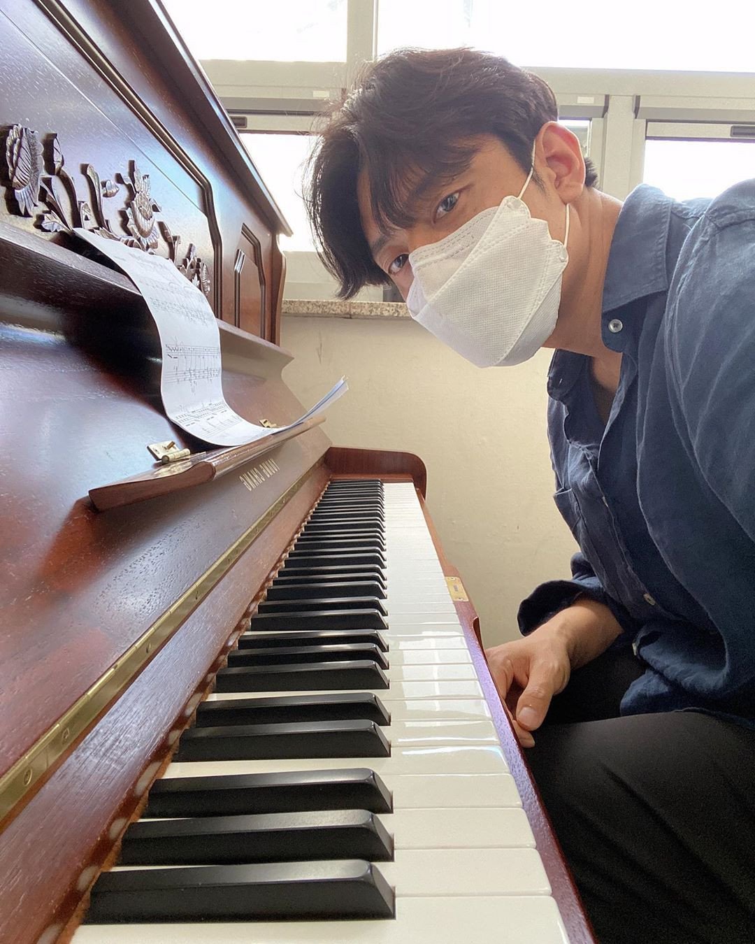 《雖然是精神病但沒關係》配角介紹3：金柱憲 飾演 出版社代表 李相仁