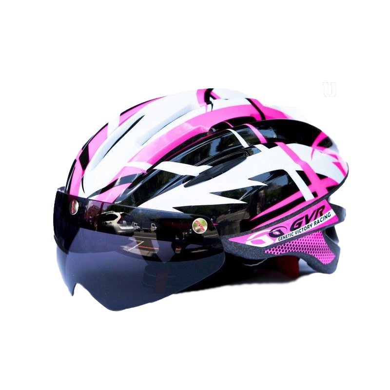 品名：GVR G203V Jump跳躍系列-追風II 附擋風鏡(桃紅)品號：3570-7197 顏色：黃白重量：250公克 (磁吸式鏡片為49公克)尺寸：L (56~61cm)材質：EPS(聚苯乙烯)