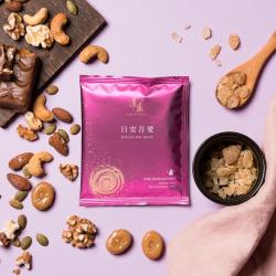 ◎｜日常｜美好生活之必須|◎｜分享｜你們的共度時光|◎｜簡單｜就是優雅的基調品牌:湛盧咖啡類型:濾掛咖啡包裝:盒裝份數/規格:11g/包、40包/盒。咖啡豆:阿拉比卡Arabica烘焙程度:中烘焙保存