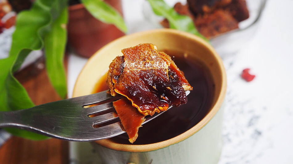 月經 腰酸 黑糖薑,月經來可以喝什麼湯,月經飲食,生理期 黑糖,生理期喝什麼, 月經期間吃什麼可以幫助排血,月經 血塊 喝什麼,月經不順 黑糖