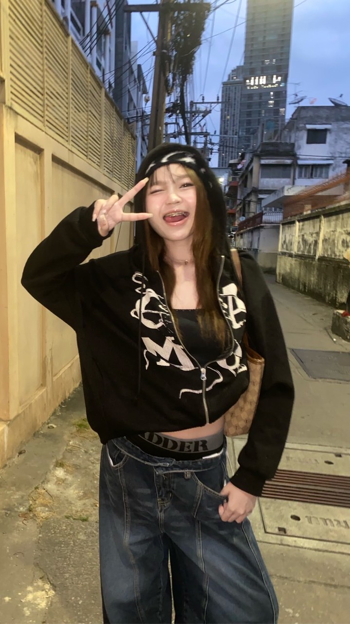 ปิ่นโตตาแป๋วแก้มป่อง