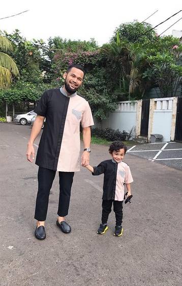 FOTO Kompak! Momen Manis Keluarga Shireen Sungkar dan Teuku Wisnu