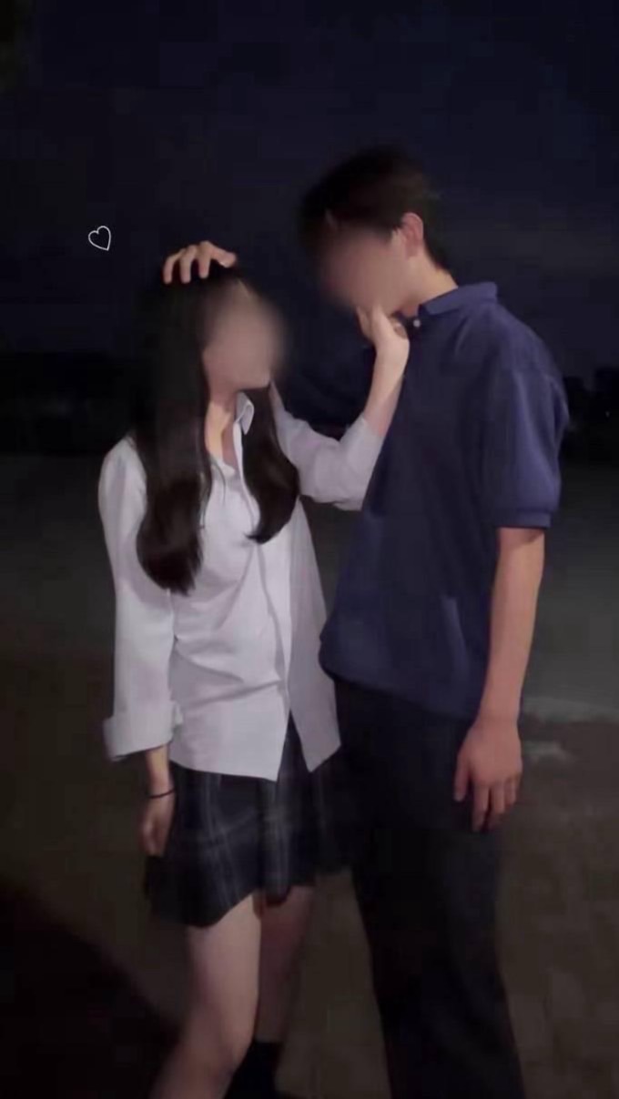 今日好きなりきり。誰 か と 結 婚 な ん て し な い で 忘 れ な い で 😿