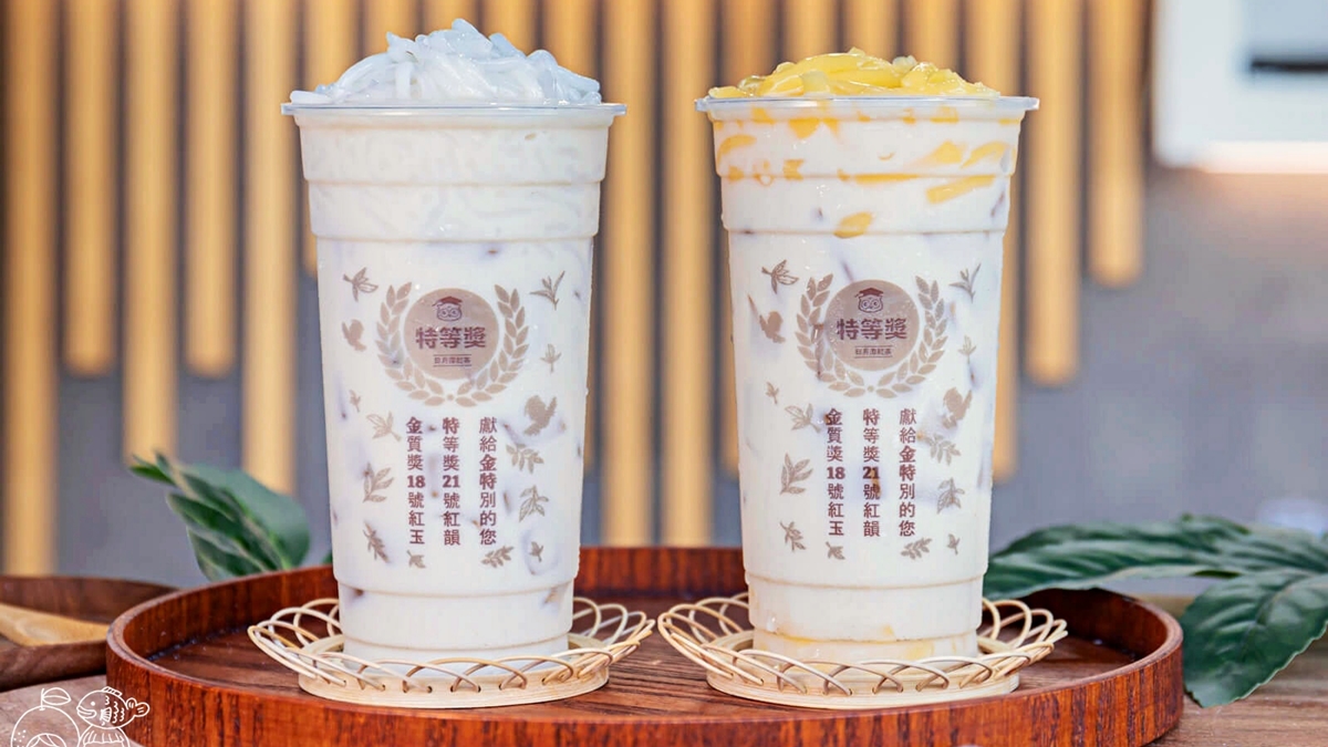 台中人喝過都說讚！10家「最強手搖飲」：1000cc整桶水果茶、開門就排爆