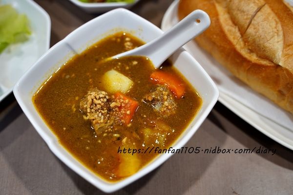 【東區越式料理】越春真-越式傳統牛肉河粉 #河粉 #香茅爆炒牛肉 #越南春捲 #越式水果酸奶 (12).JPG