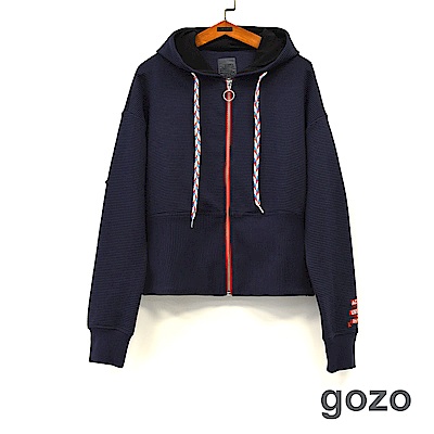 繡線圖騰設計特殊立體壓紋修身高腰線剪裁