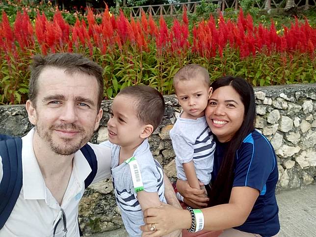 Keluarga Hoover hidup bahagia