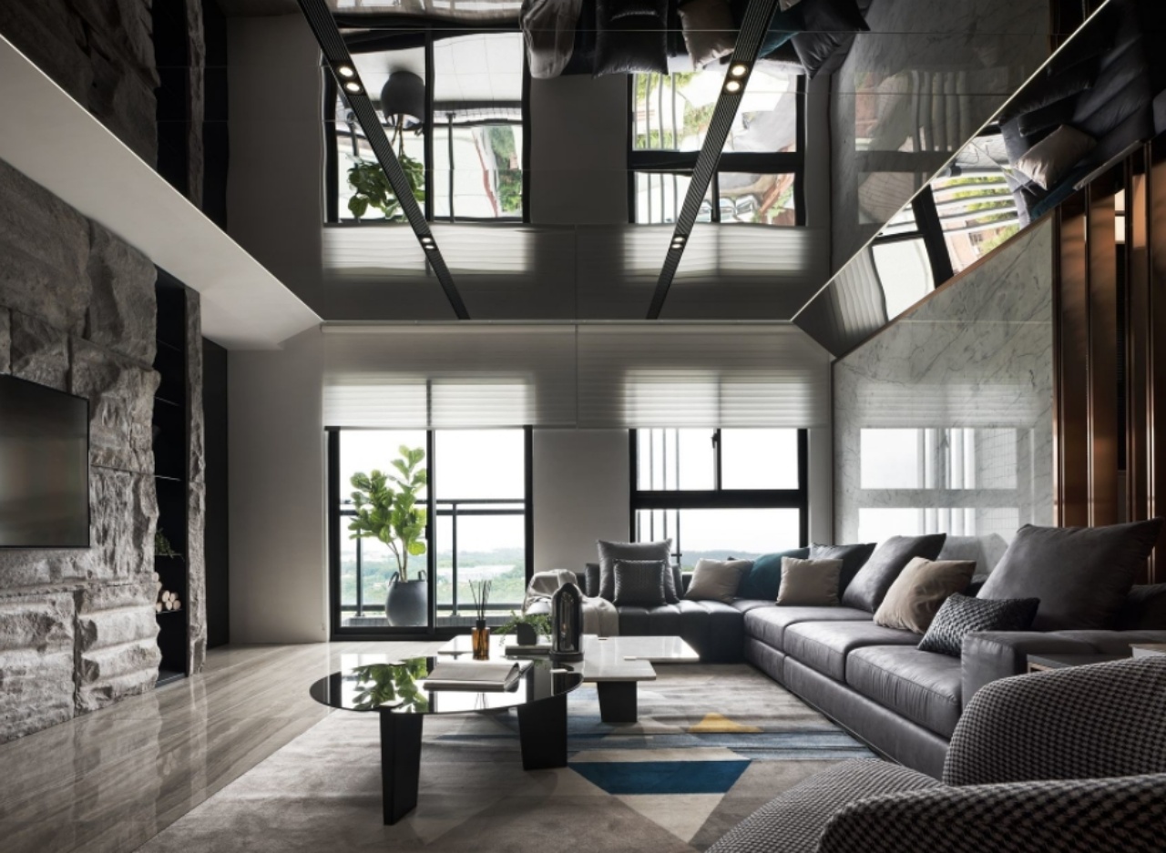 未來感;科技感;鍍鈦金屬;不鏽鋼;水泥塗料;石材