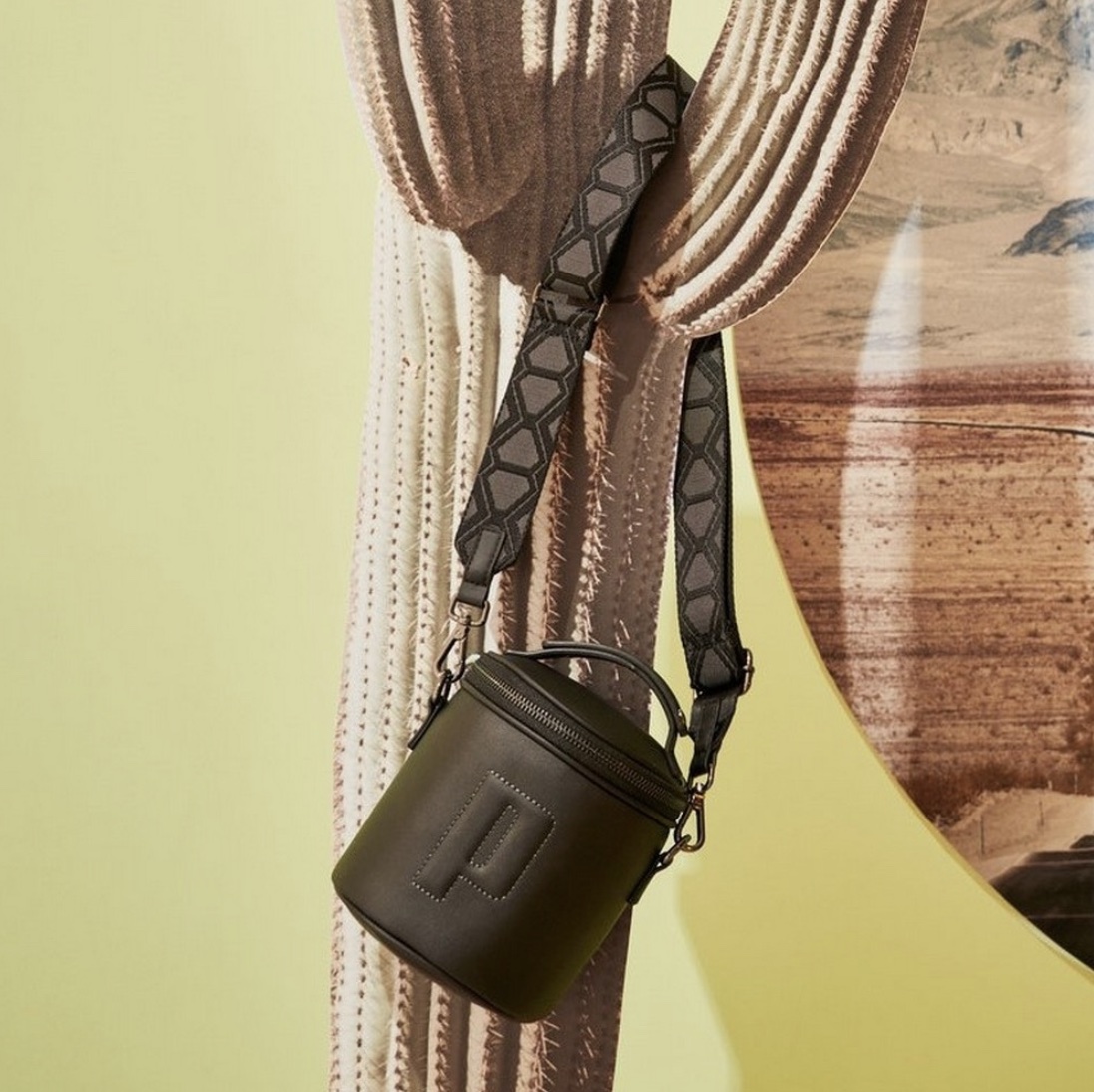 PUMA Sense 女 水桶包 黑