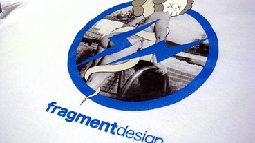 fragment design x OriginalFake “Girl Bending” T-Shirt 裸女再現