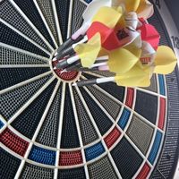 楽しいダーツ仲間