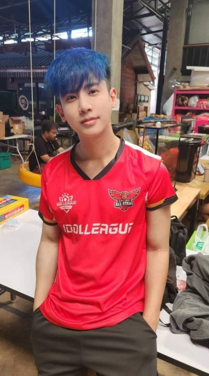 กลุ่มชาวไฮเอนด์ ปกป้องและซัพพอร์ทพี่อู๋จุน