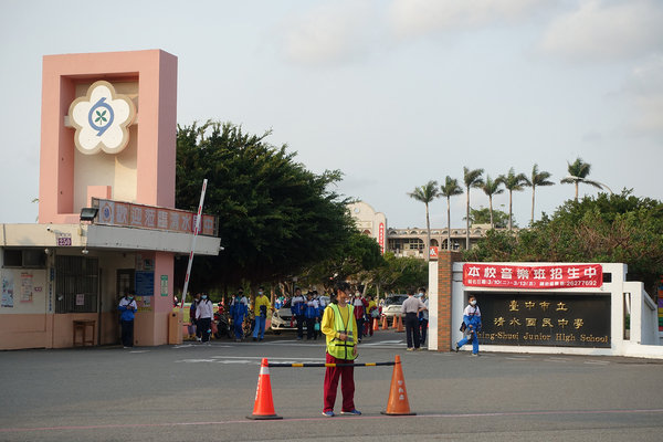 台中清水建案-青雲賦，台中清水買房，台中海線建案，台中清水預售屋，6分鐘到清水車站，2房首付8萬、3房首付15萬、10年免管理費