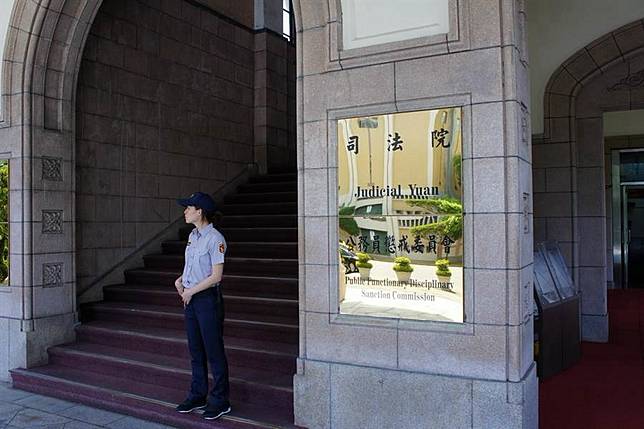 侵占1275件罰款退款案暗槓205萬  監理人員判撤職