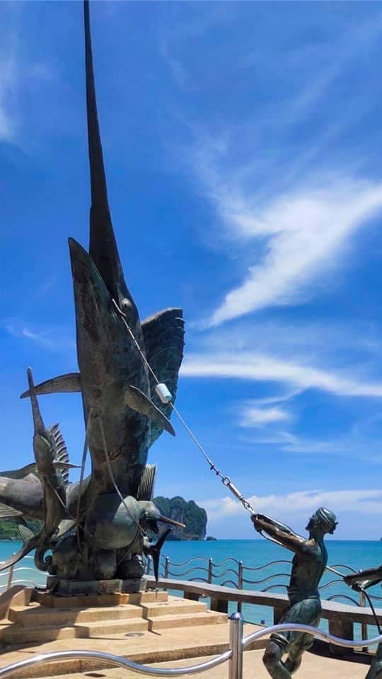 ตลาดนัดอ่าวนาง Ao Nang Community