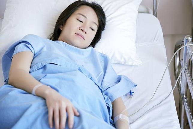 
                                 ท้องแก่อยากเร่งคลอด 
                            