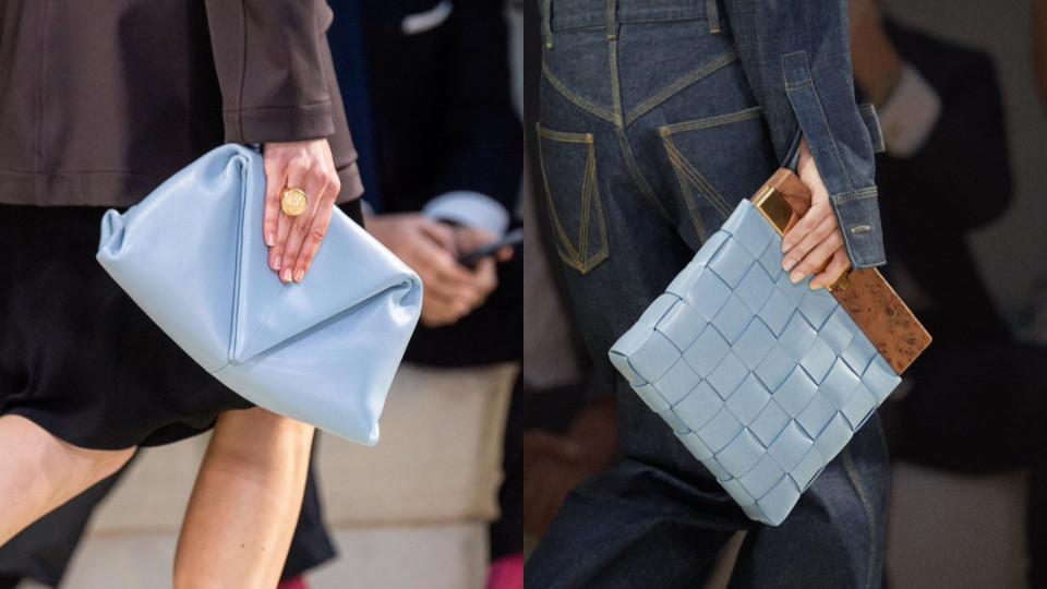 寶寶藍包包推薦 #Bottega Venta 信封手拿包，NT$65,100/Snap 櫸木編織手拿包，NT$108,600