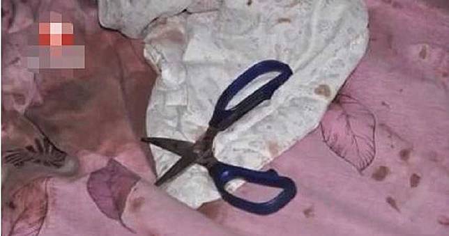 人夫下班驚見妻女慘死家中　警方調查揭露「綠光真相」　