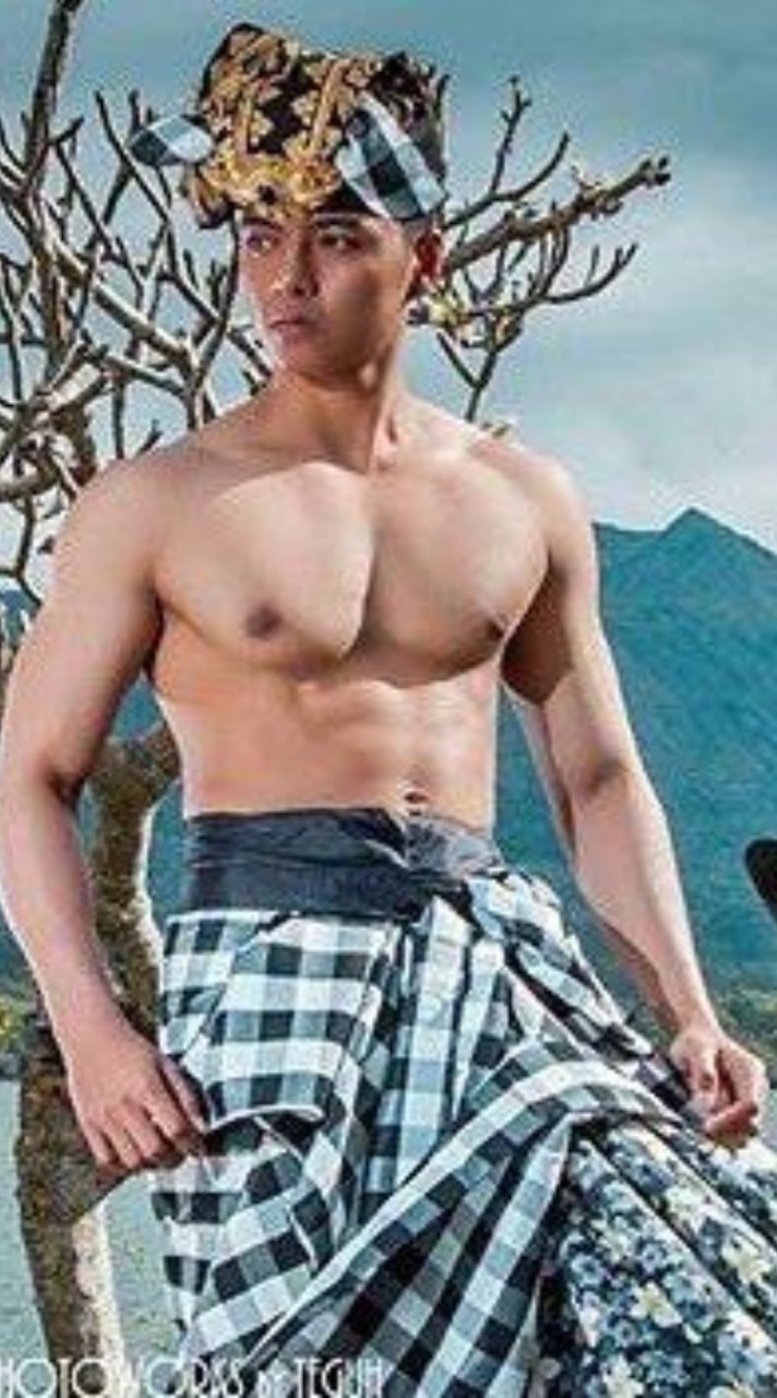 ไปทัวร์ กะ ยิ้ม