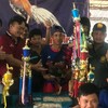 ซุ้ม เพชรเจริญฟาร์ม  พม่าตีเชิง