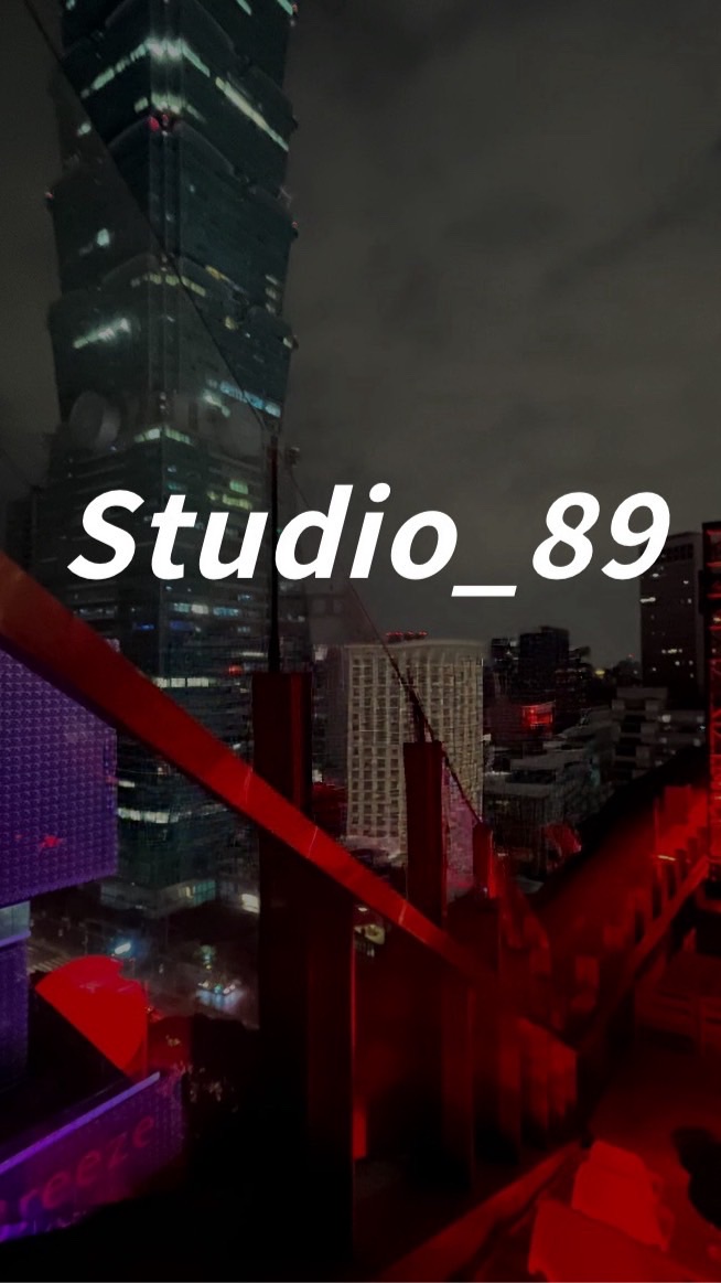 Studio_8989