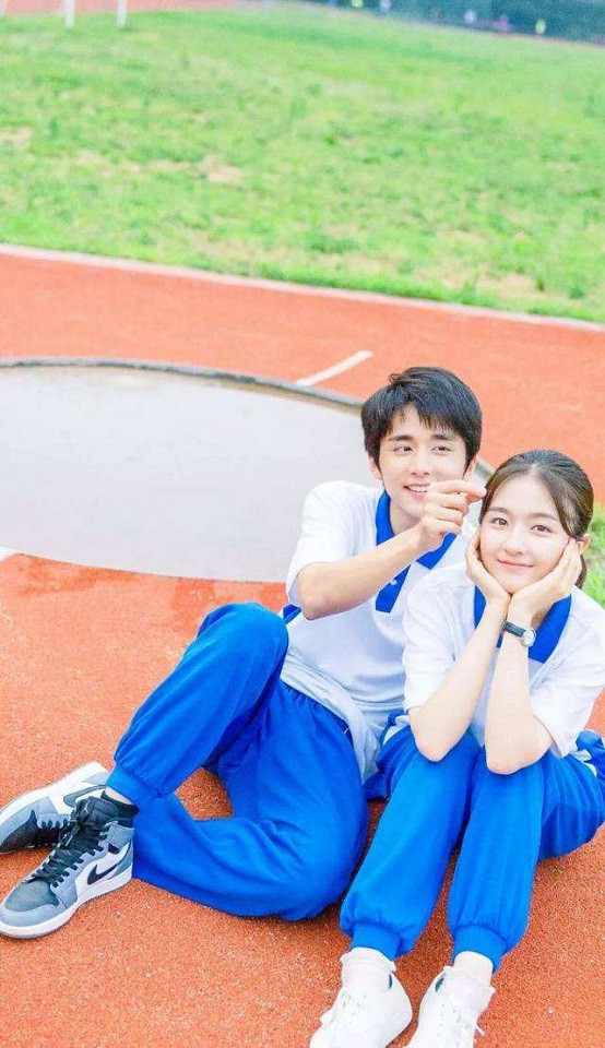 評分破8分的校園甜寵劇8：《你好，舊時光》