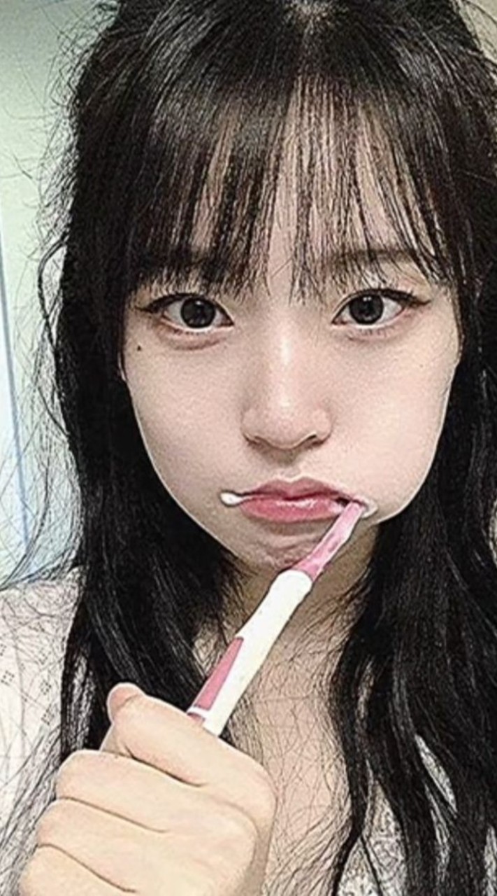 กลุ่ม พี่รดา เอวา อิง