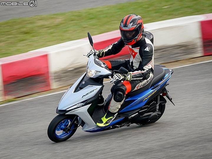 YAMAHA RS NEO 賽道試駕 125級距小車身參戰！ Mobile01 LINE TODAY