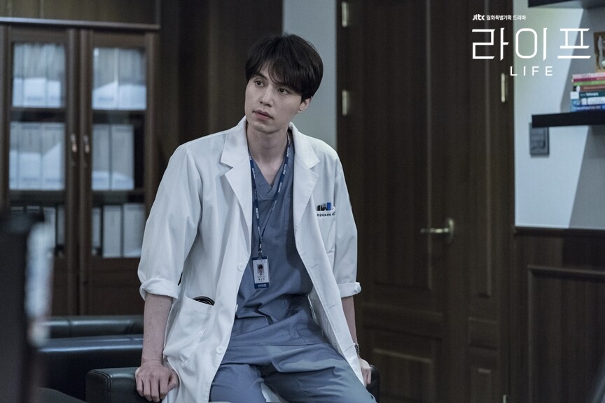 網評「最適合演醫生」韓劇男星！