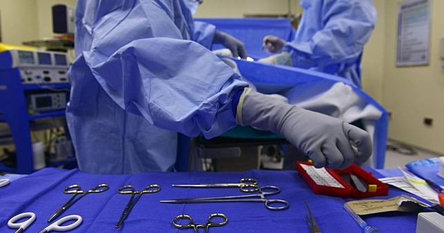 女「子宮頸全爛」稱無性交　男友一開口醫生懂了