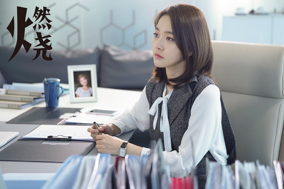 憑清宮宮鬥劇大火的娘娘：《如懿傳》張佳寧