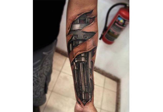 Super Keren! 16 Tato Ini Pasti Bikin Kamu Geleng-geleng di Hari Libur