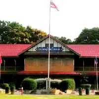 โรงเรียนบอท