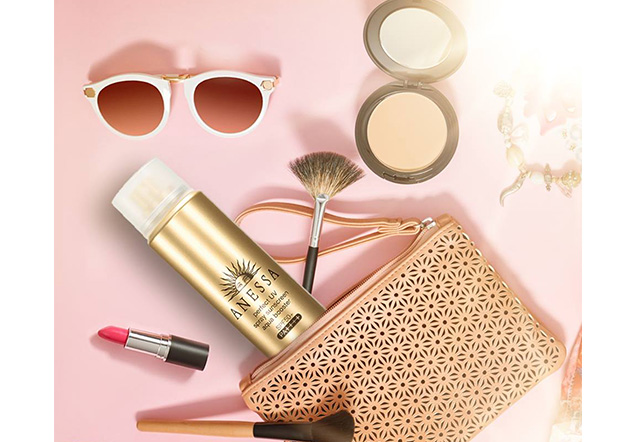 安耐曬金鑽高效防曬噴霧