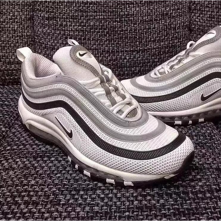 【台灣熱銷】全新 NIKE Air Max 97 Ultra 全氣墊 情侶鞋 周湯豪 小鬼 楊丞琳 白黑彈