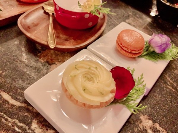 「台北民生社區美食」閨蜜情侶家庭聚會公司聚餐最佳安心健康美味網美餐廳首選-有機之星五星認證餐廳「喜園涮涮鍋民生浪漫店」直擊分享