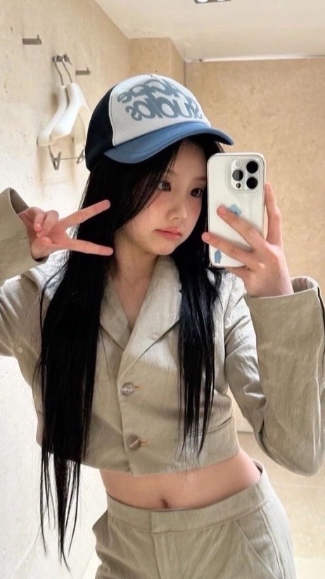 ILLITでウォンヒちゃんペンの子集まれー！