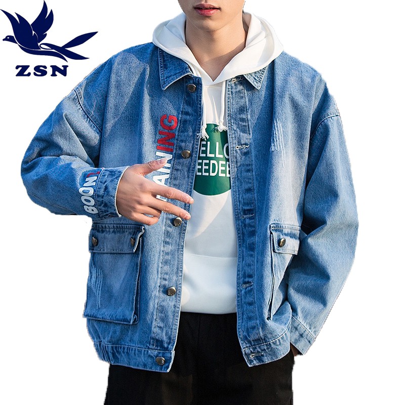 新款潮流牛仔外套 印花多口袋工裝外套 寬鬆百搭牛仔夾克 韓版休閒外套 防風外套 簡約大碼學生丹寧外套 青春流行正韓上衣