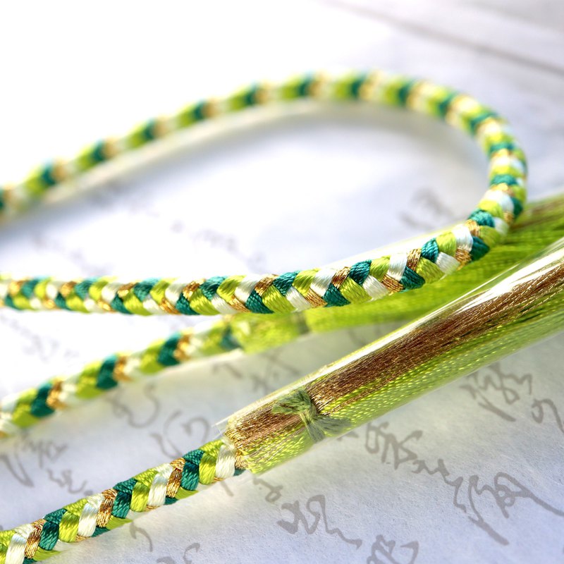 組紐 (Kumihimo) 帶有流蘇 -綠色