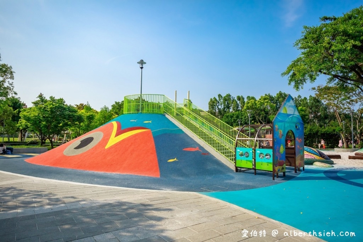 桃園不是旅遊沙漠！平鎮區６處私房景點：萬坪清水模公園、免門票、小木屋野餐