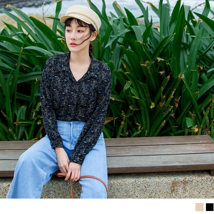 版型偏大 請依照個人喜愛的舒適度購買 輕柔細緻的面料讓穿著感受舒適涼爽 ~ 滿版的碎花圖案呈現浪漫輕甜的氛圍， 搭配長裙或純色下著都迷人好看 ! ************** 小提醒： 袖圍量拼接線 