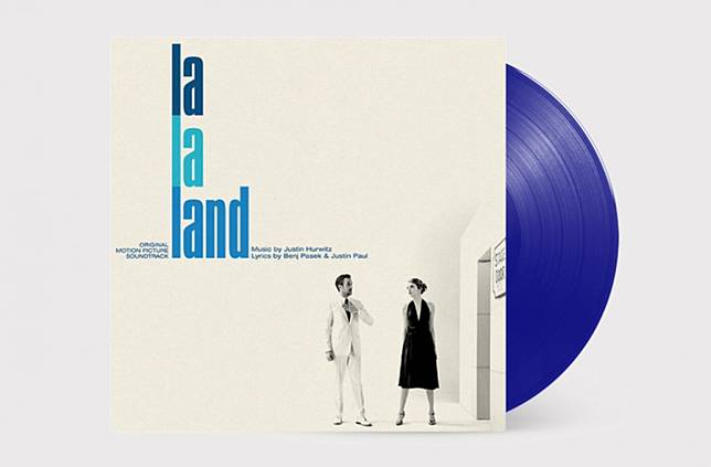 Vinyl Soundtracks Film "La La Land" Paling Laris di 2017 Sejauh Ini. Udah punya belum? 