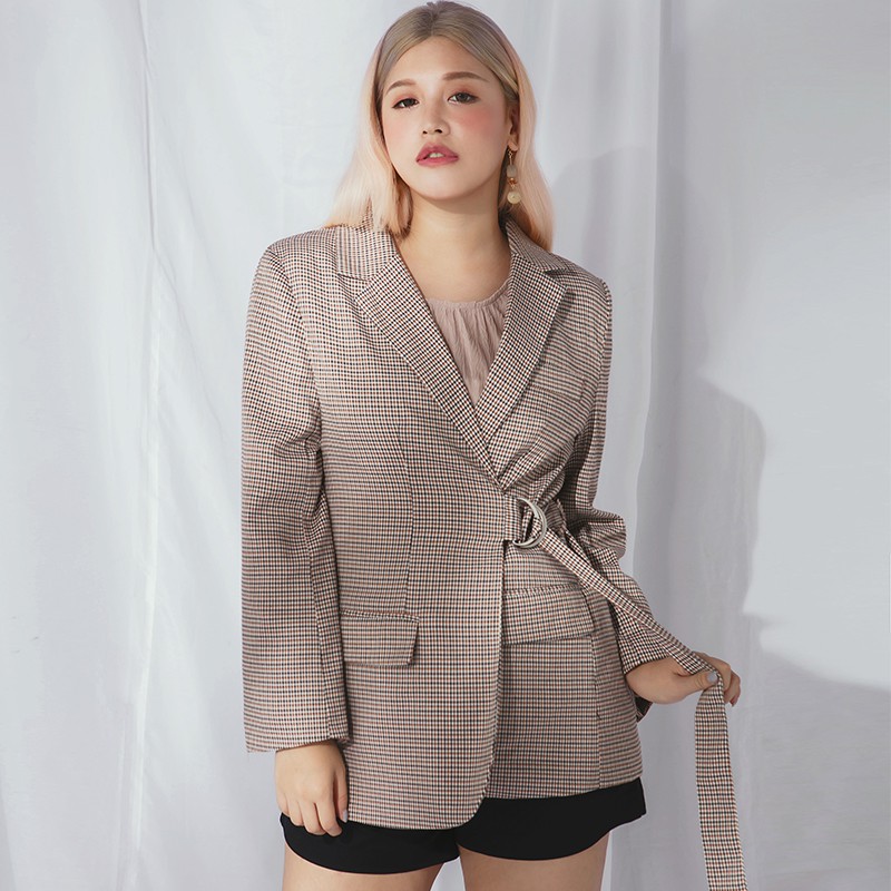 AIR SPACE LADY+ 大圓釦環設計格紋西裝外套 (咖啡)