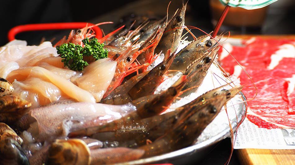 板橋鴛鴦鍋推薦,板橋遠百吃到飽,板橋遠百火鍋推薦,板橋鴛鴦鍋吃到飽,新埔鴛鴦鍋吃到飽,中和鴛鴦鍋推薦,中和鴛鴦鍋吃到飽,中和頂級海鮮鍋