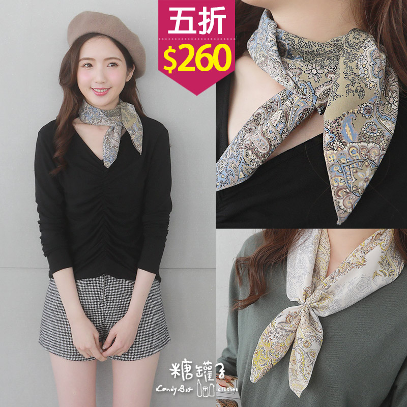 滿板配色圖騰方形絲巾