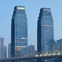 時代峰峻出卡/出物群