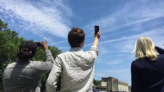 NASA Minta Warga Dunia Kirim Gambar Langit, Ada Apa?