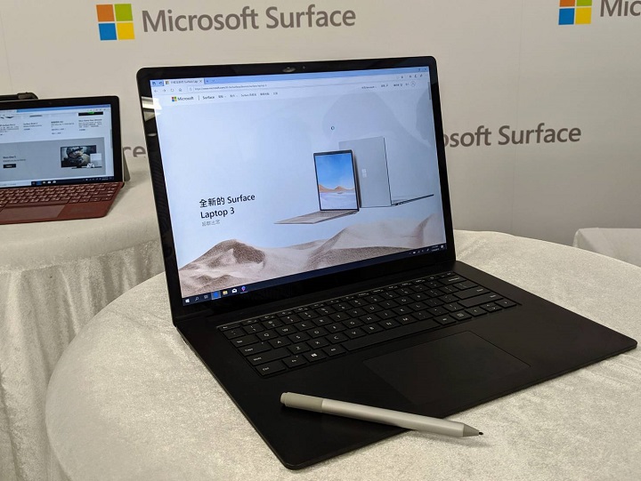 微軟 Surface Pro 7 售價 28,088 元起、七色鍵盤自由配，同場加映 Laptop 3 預購中