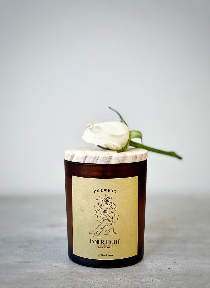 星辰靈魂蠟燭 愛自己系列 水晶蠟燭天然純精油大豆蠟燭 脈輪蠟燭