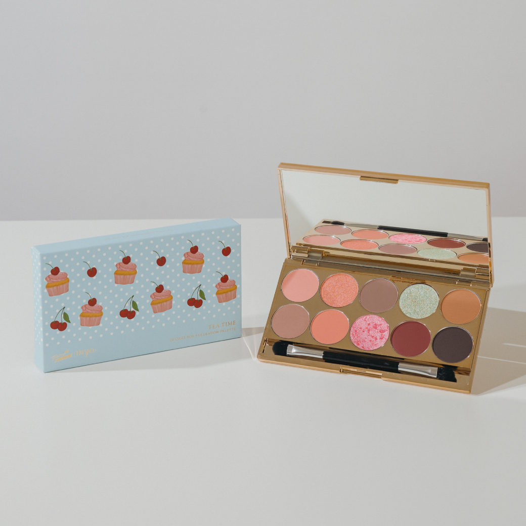 【FreshO2】 PONY 甜點盒10色眼影盤